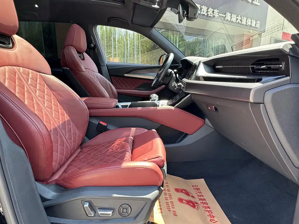 Audi Q6 — миниатюра 24