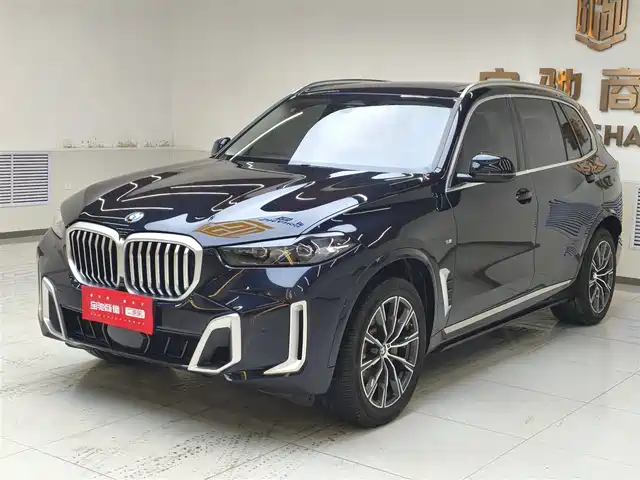 BMW  X5 2024