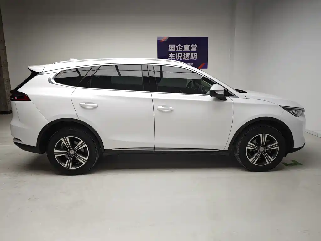 BYD Tang — миниатюра 7