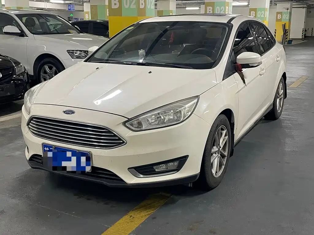 Ford Focus — миниатюра 6
