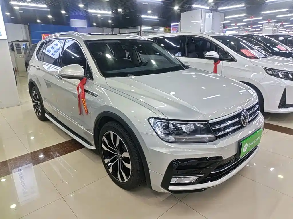 Volkswagen Tiguan L — миниатюра 4