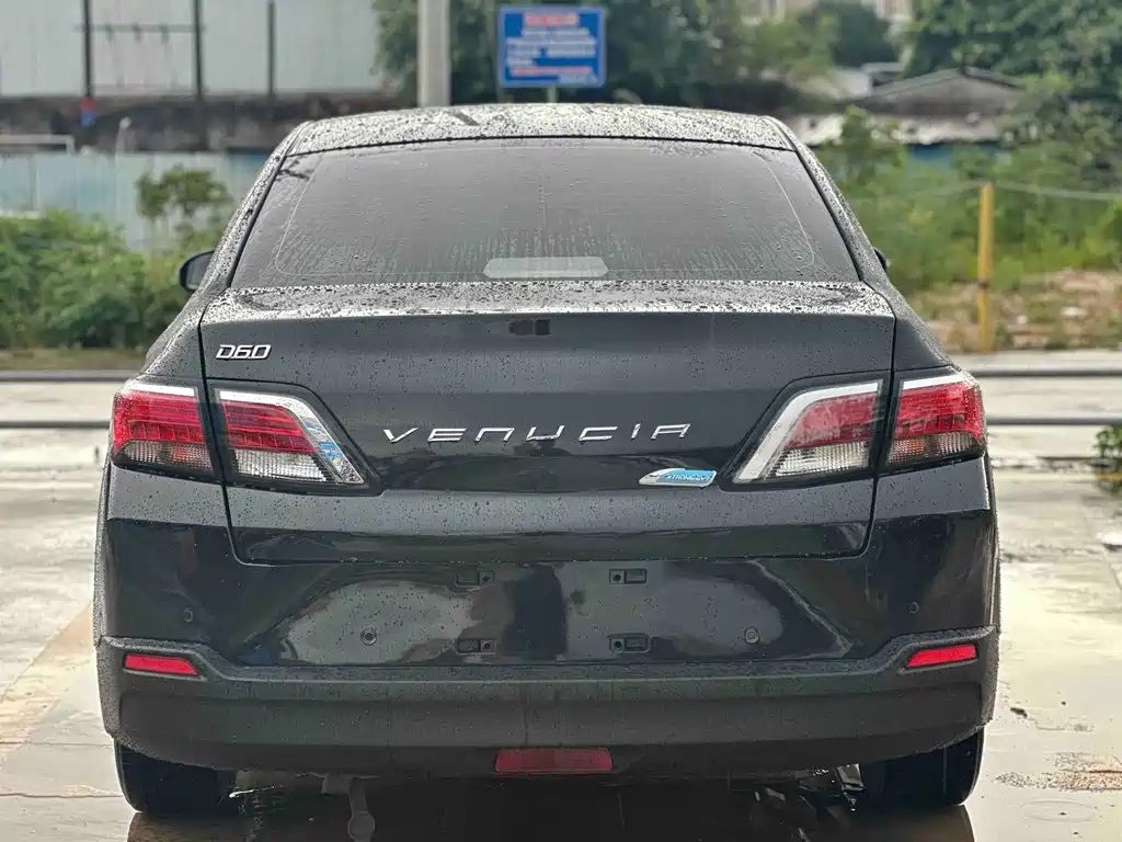 Venucia D60 — миниатюра 14