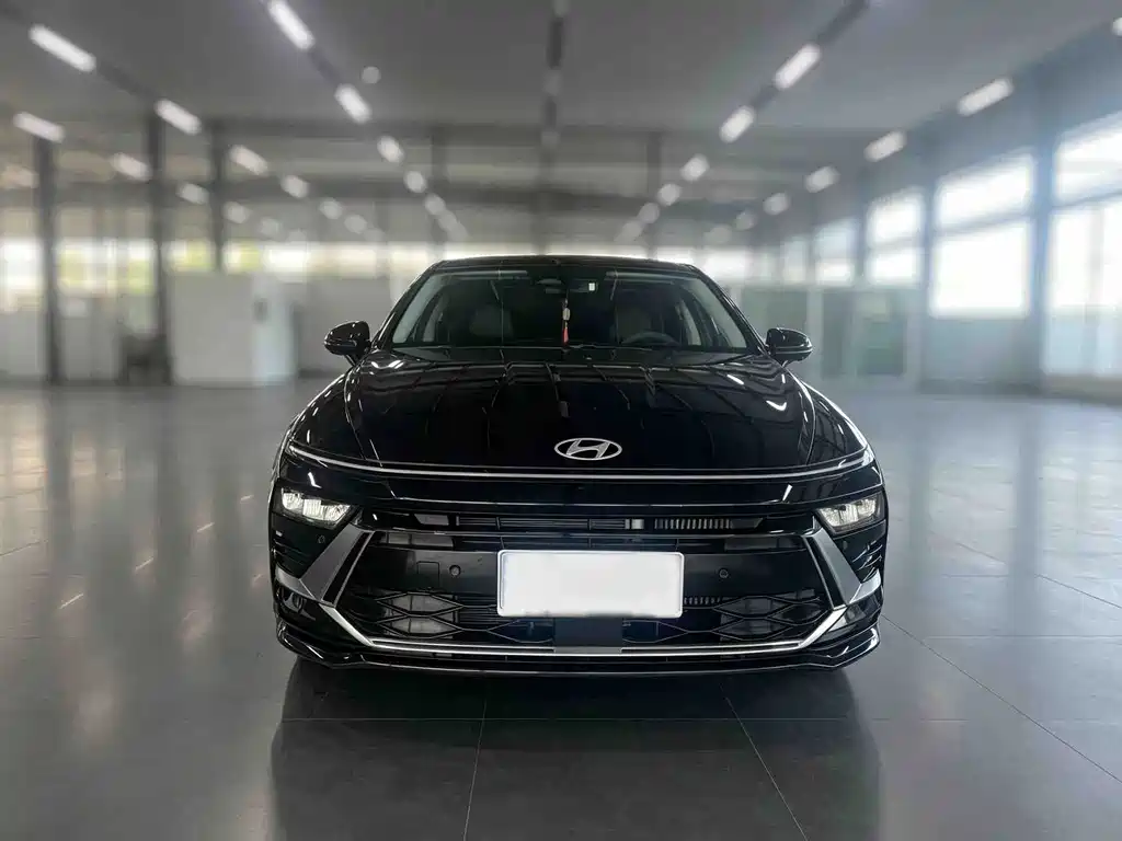 Hyundai Sonata — миниатюра 2