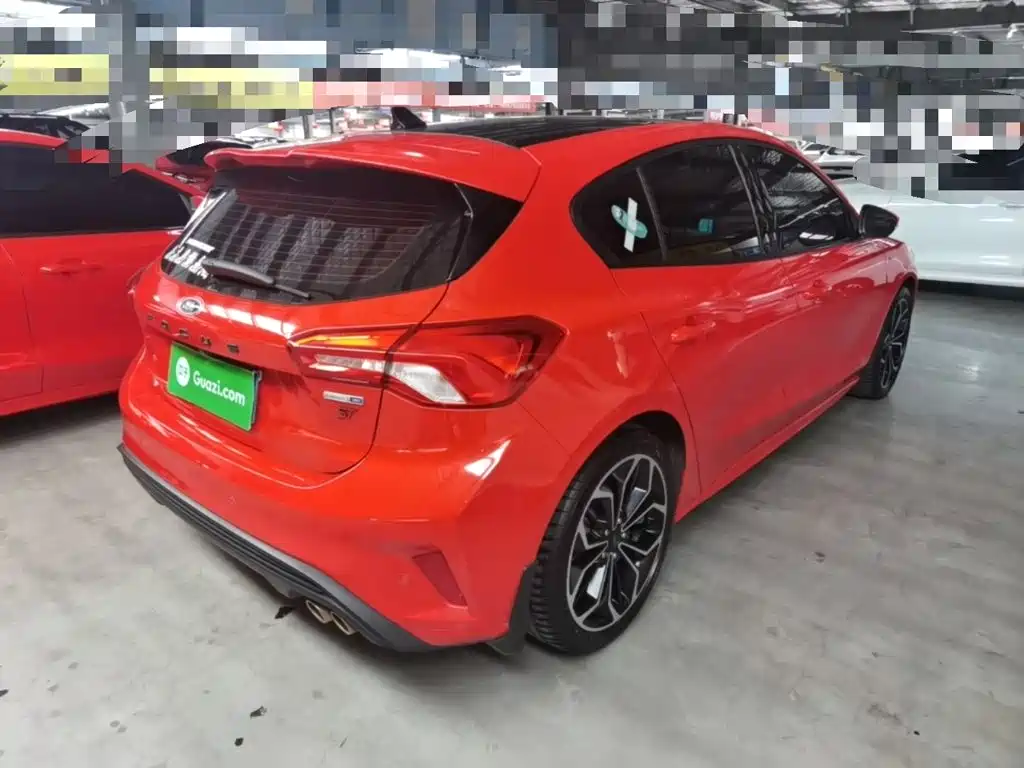 Ford Focus — миниатюра 7