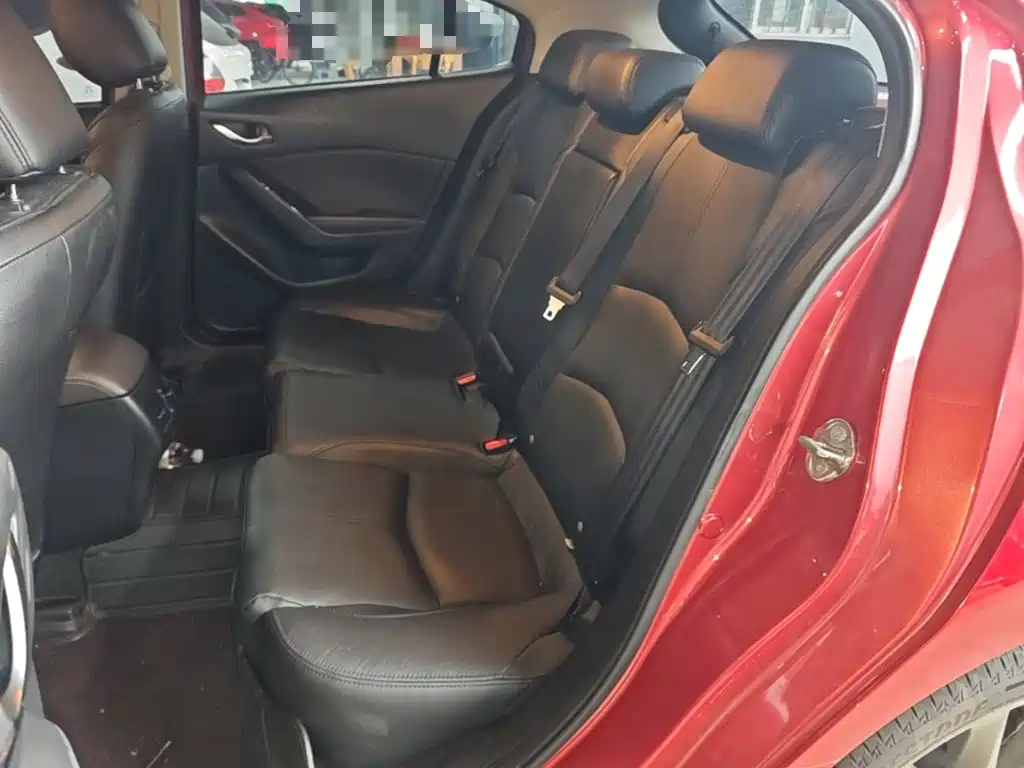 Mazda 3 Axela — миниатюра 17