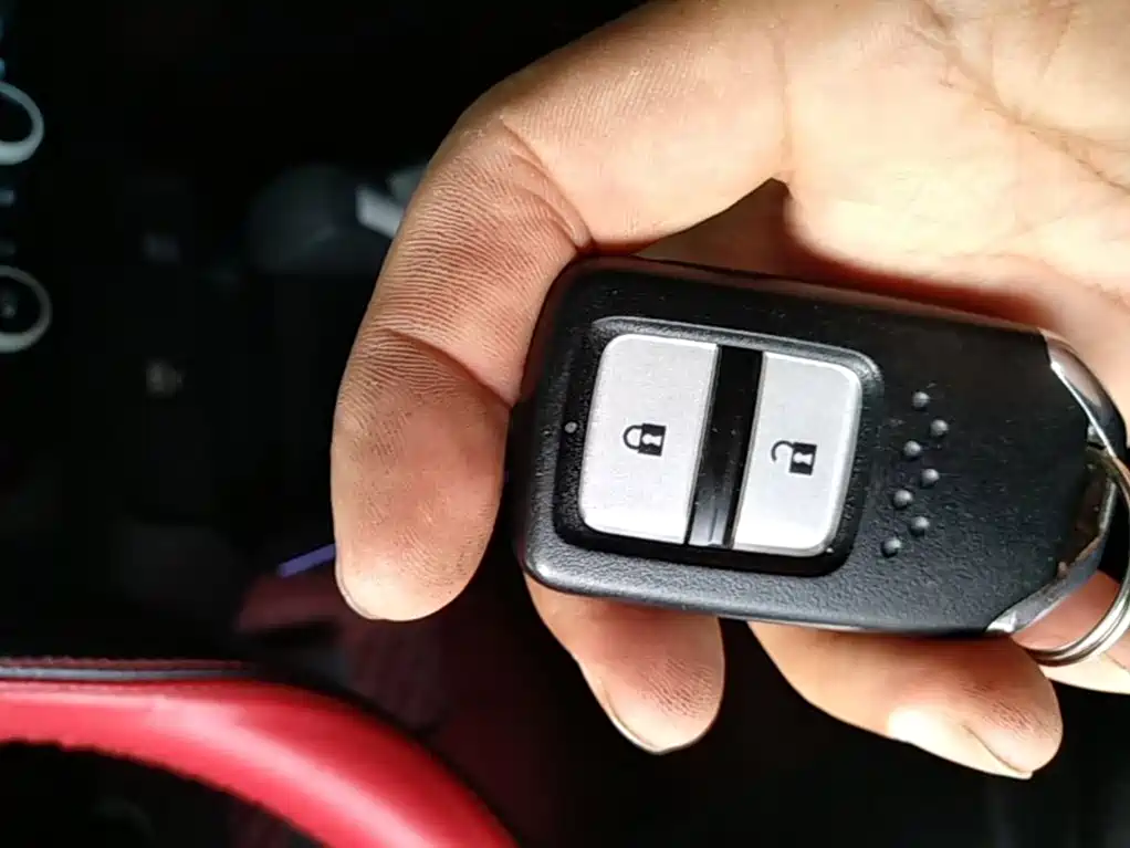 Honda Fit — миниатюра 9