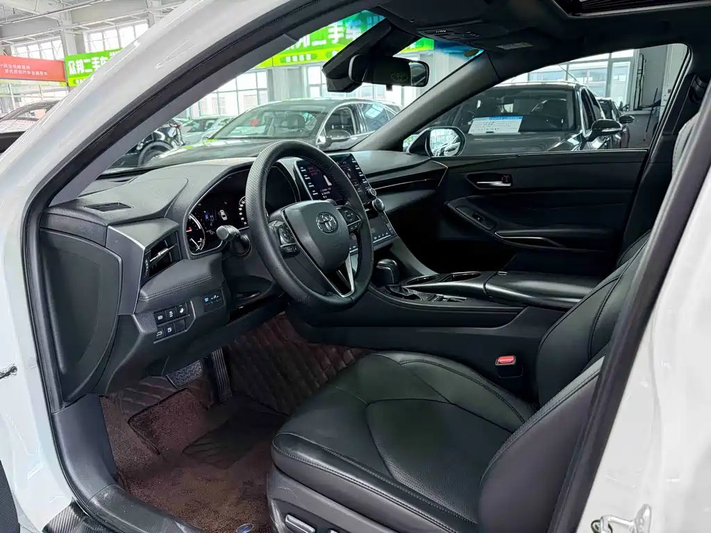 Toyota Avalon — миниатюра 7