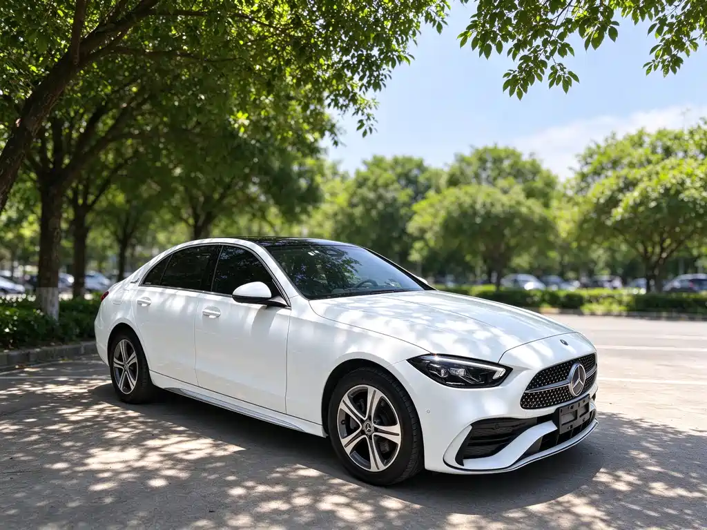 Mercedes-Benz C-Class — миниатюра 7