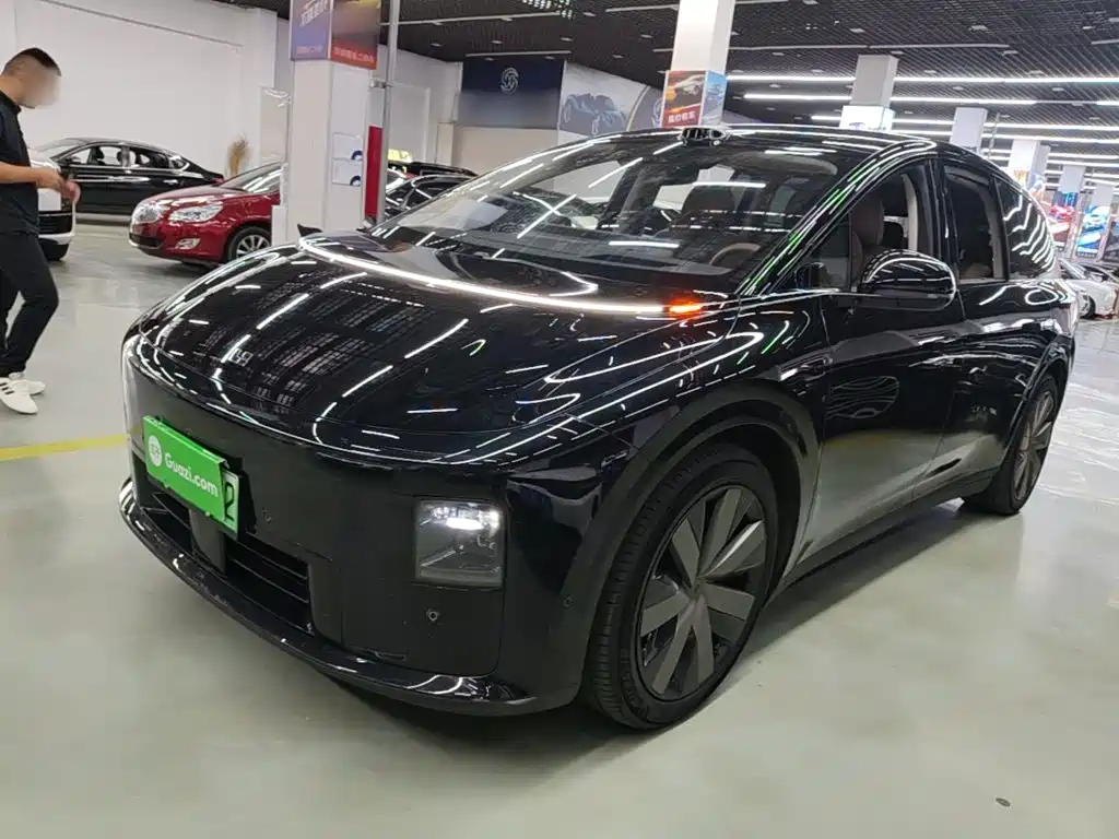 Li Auto Li i8 — миниатюра 2
