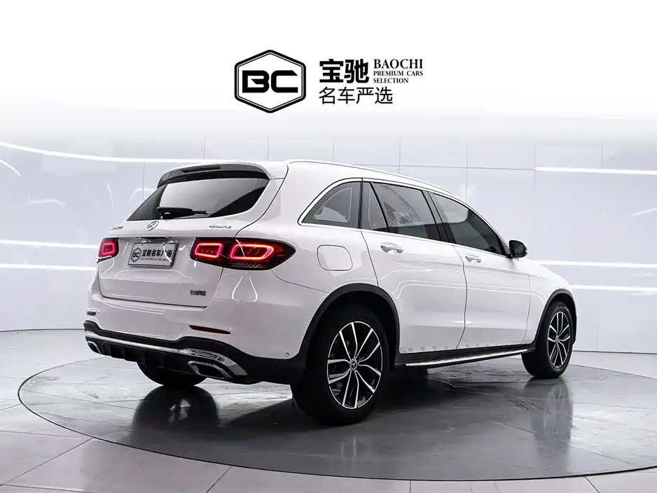 MERCEDES-BENZ GLC