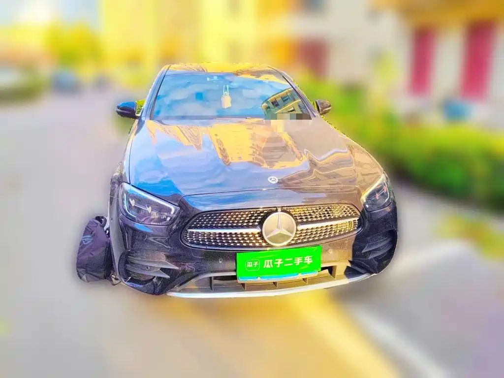 Mercedes-Benz E-Class — миниатюра 2