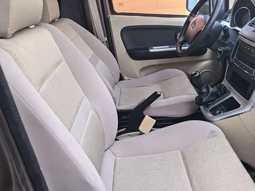 CHANGAN CHANGAN RUIXING M90