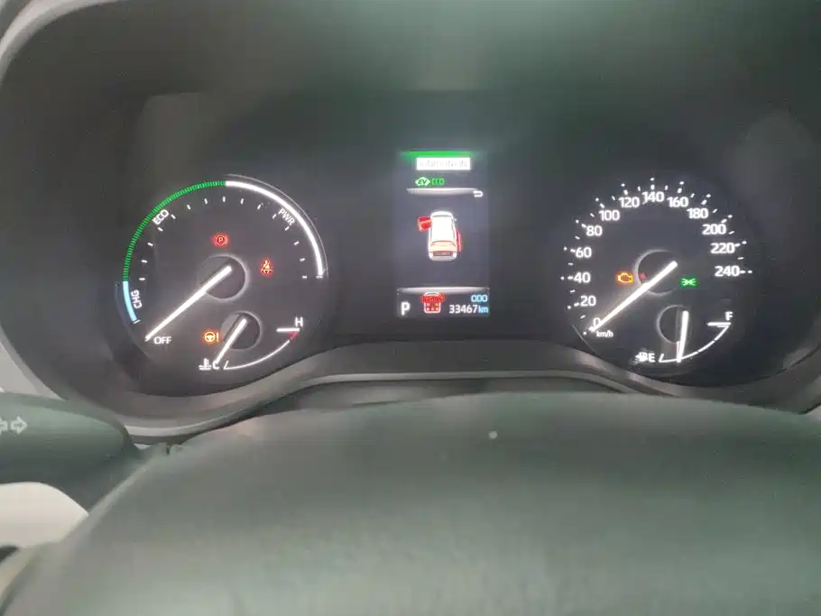 Toyota Granvia — миниатюра 14