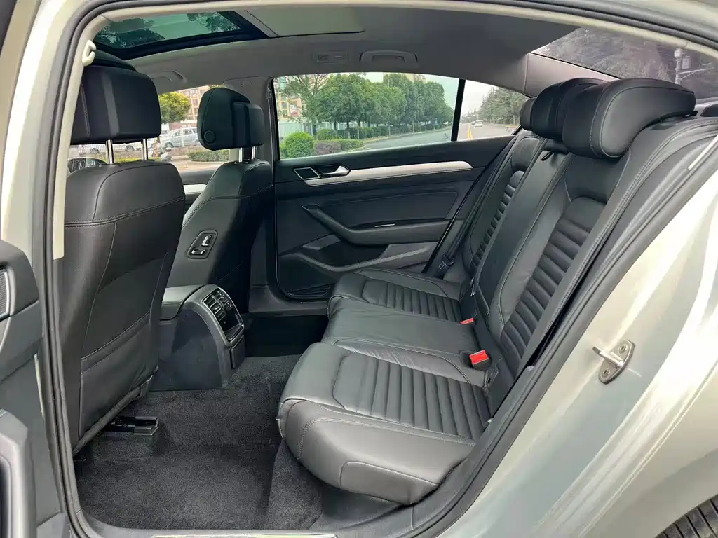 Volkswagen Magotan — миниатюра 8