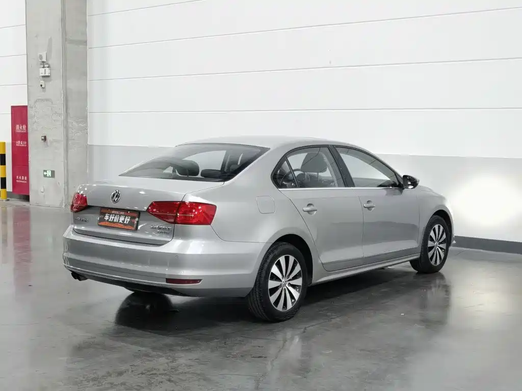Volkswagen Sagitar — миниатюра 2
