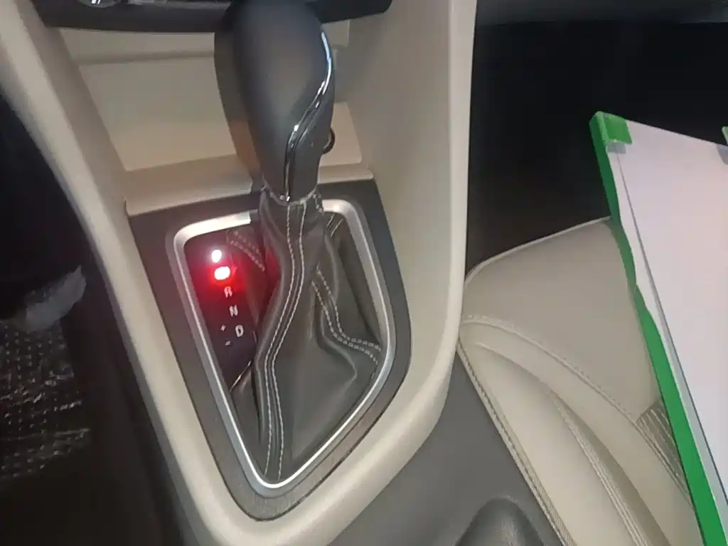 Buick Excelle — миниатюра 14