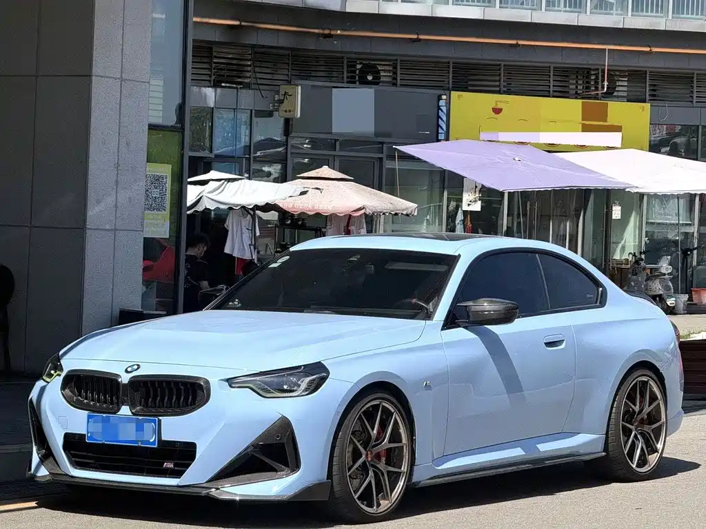 BMW M240I