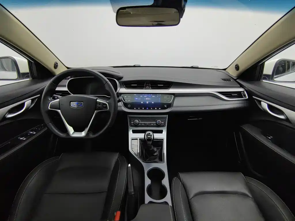 Geely Emgrand — миниатюра 5