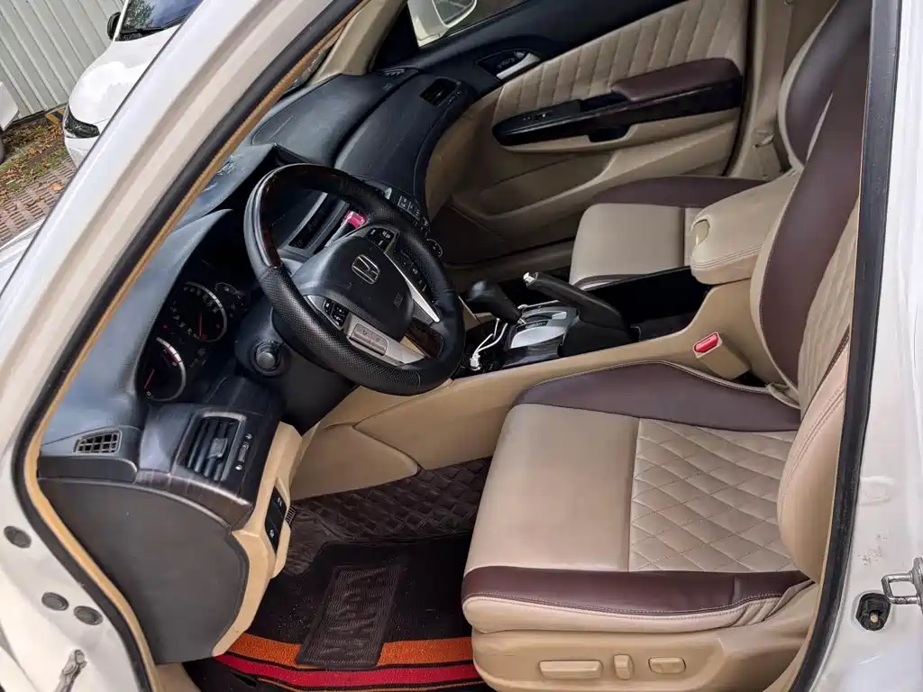 Honda Accord — миниатюра 5