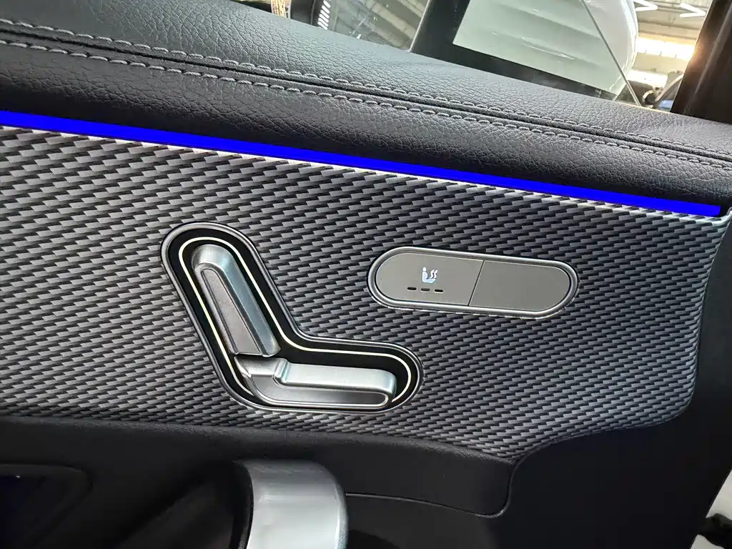 Mercedes-Benz A-Class — миниатюра 10