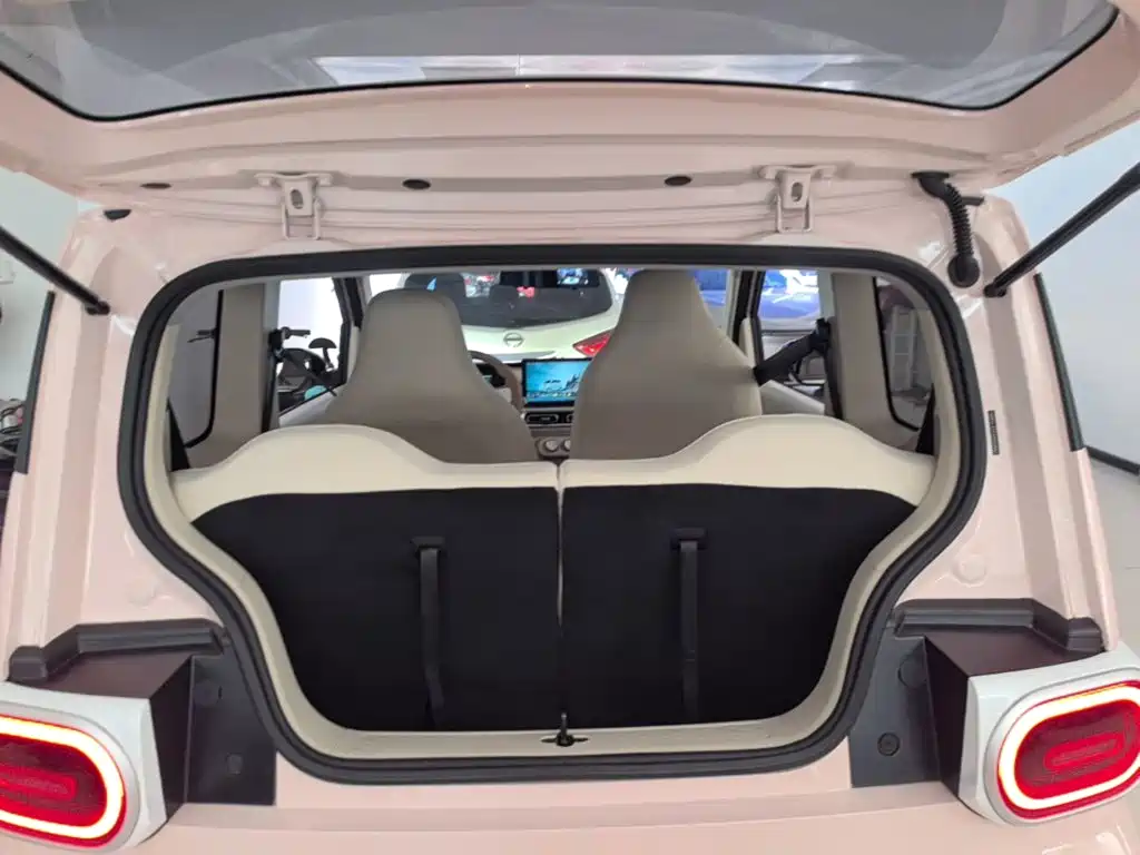 Wuling MINIEV — миниатюра 15