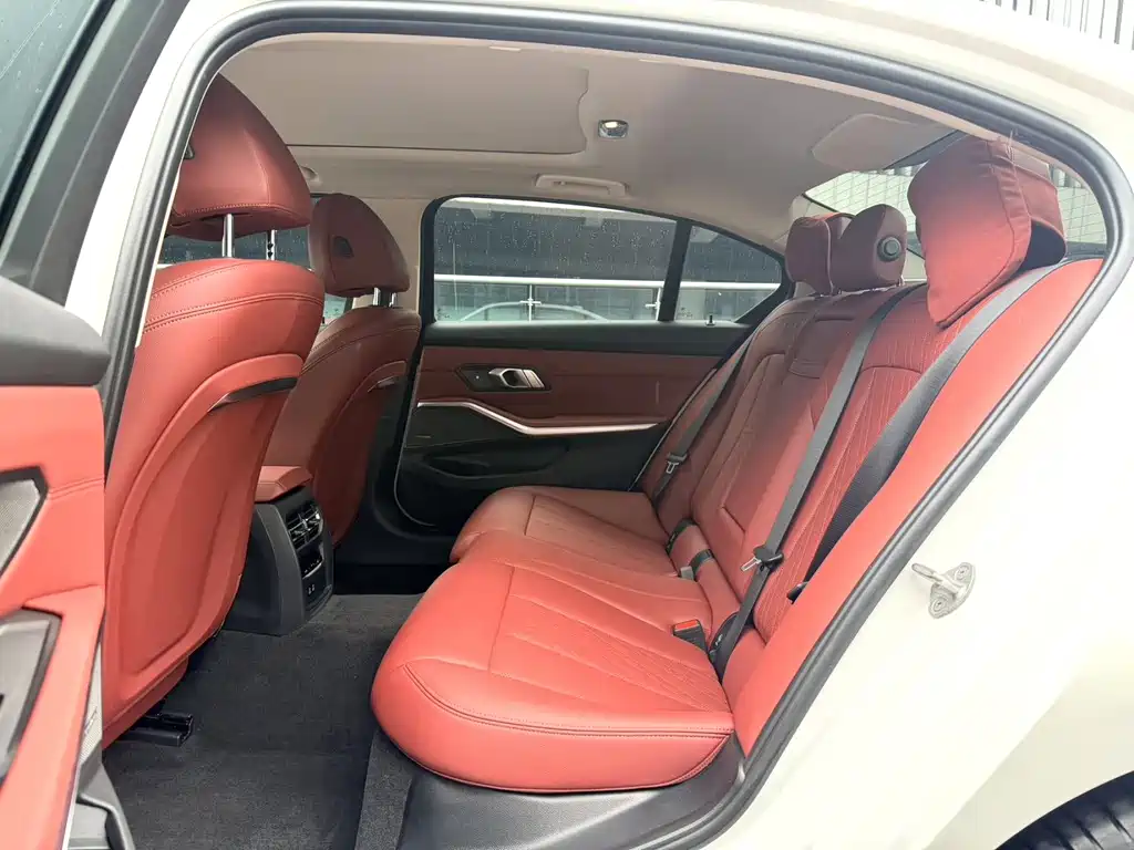 BMW 3 Series — миниатюра 9
