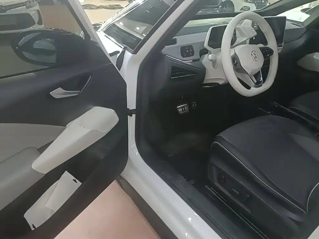 Volkswagen ID.3 — миниатюра 16