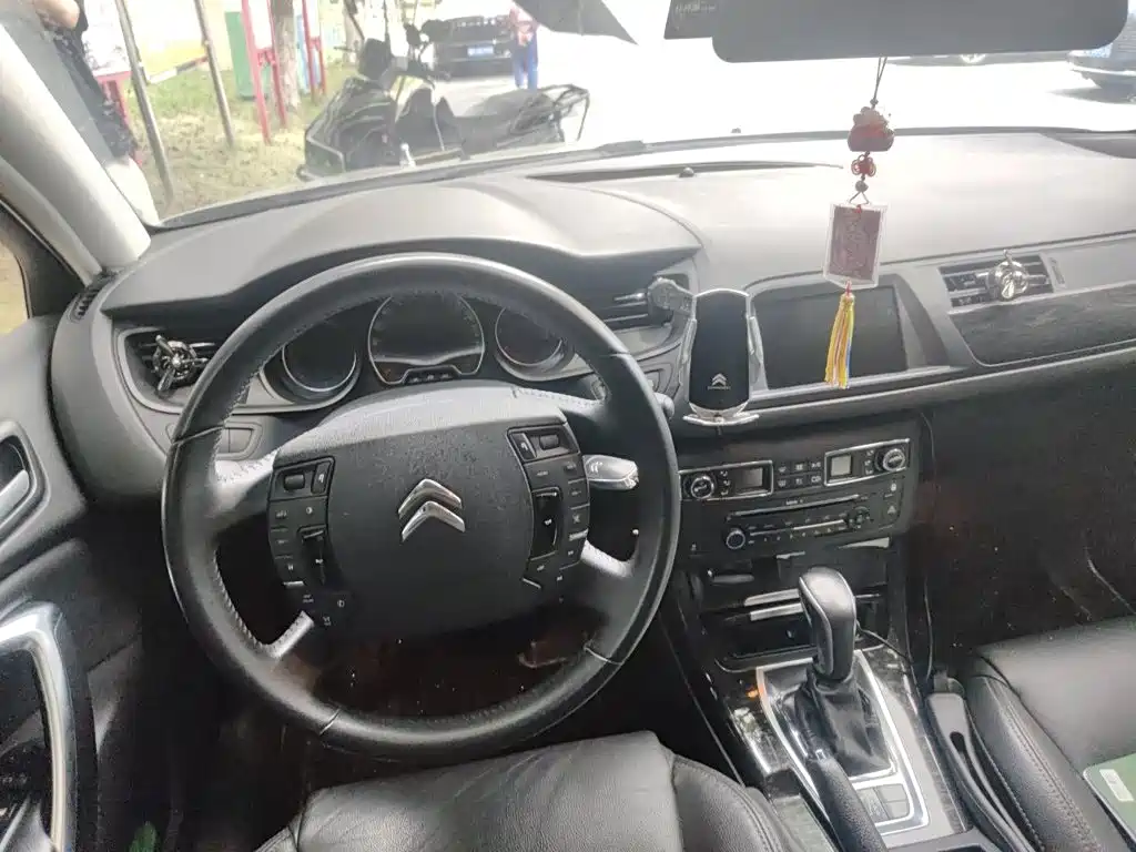 Citroen C5 — миниатюра 7