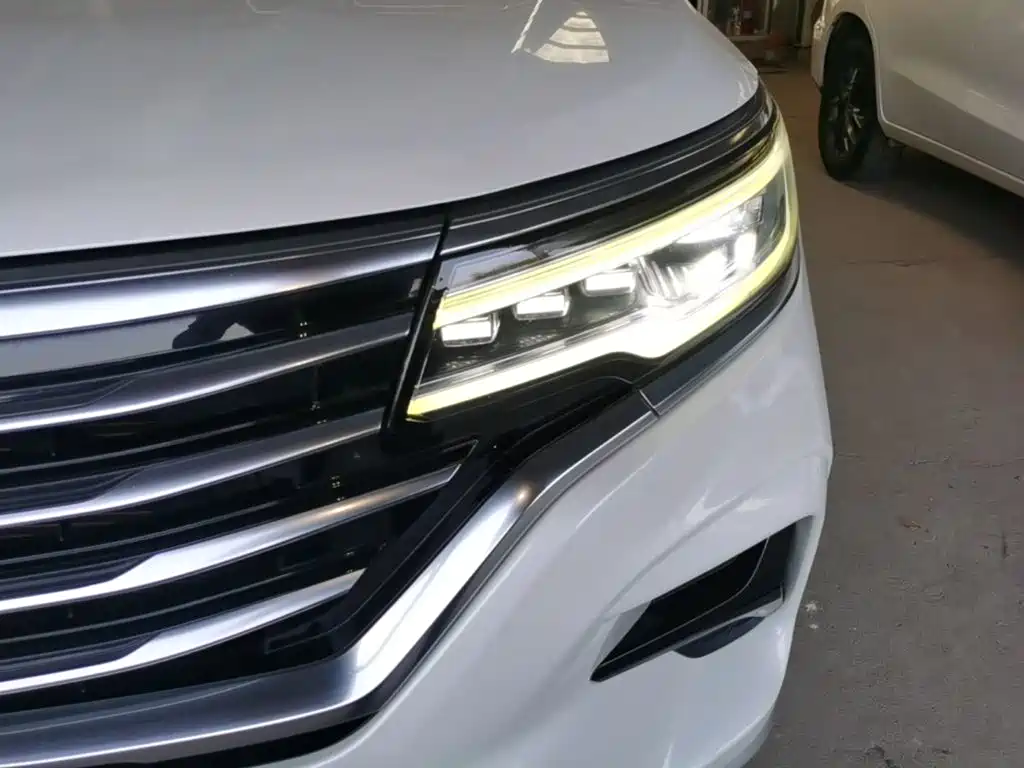 Roewe RX5 MAX — миниатюра 24