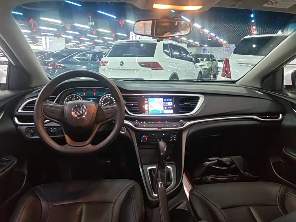 Buick Excelle — миниатюра 10