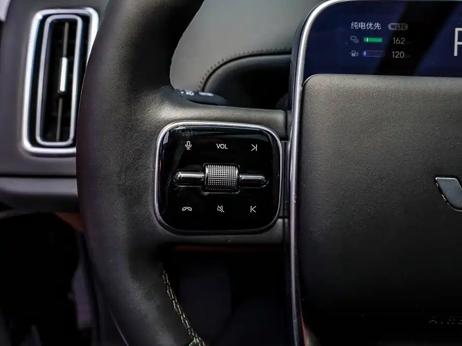 Li Auto Li L6 — миниатюра 14