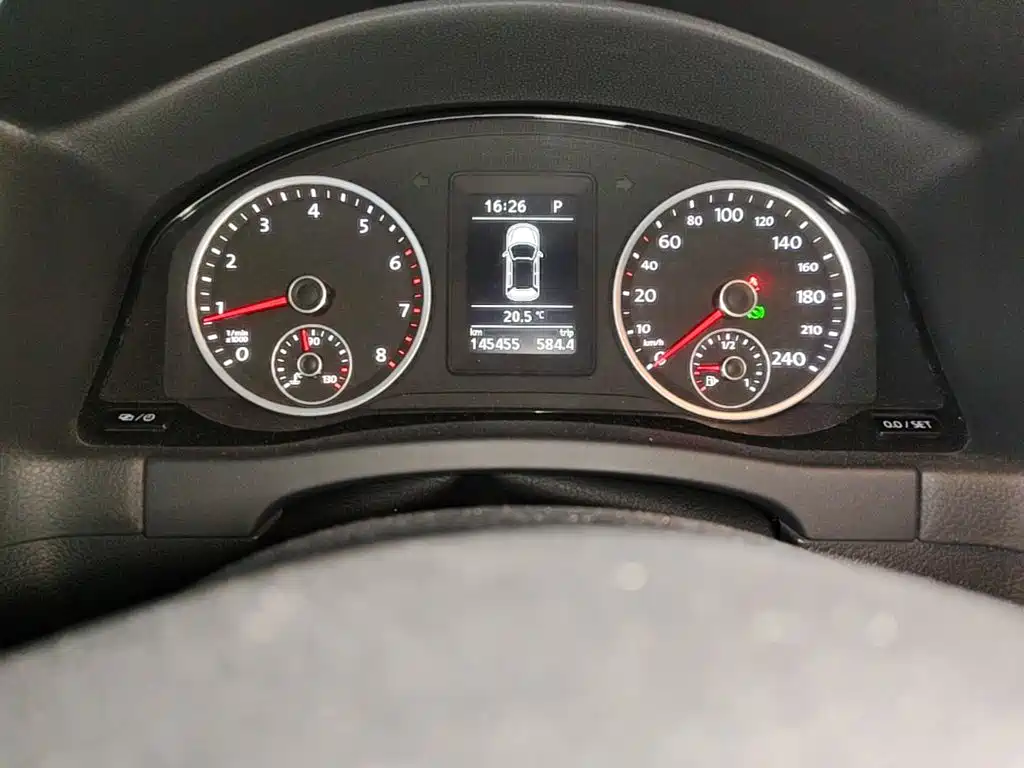 Volkswagen Tiguan — миниатюра 12