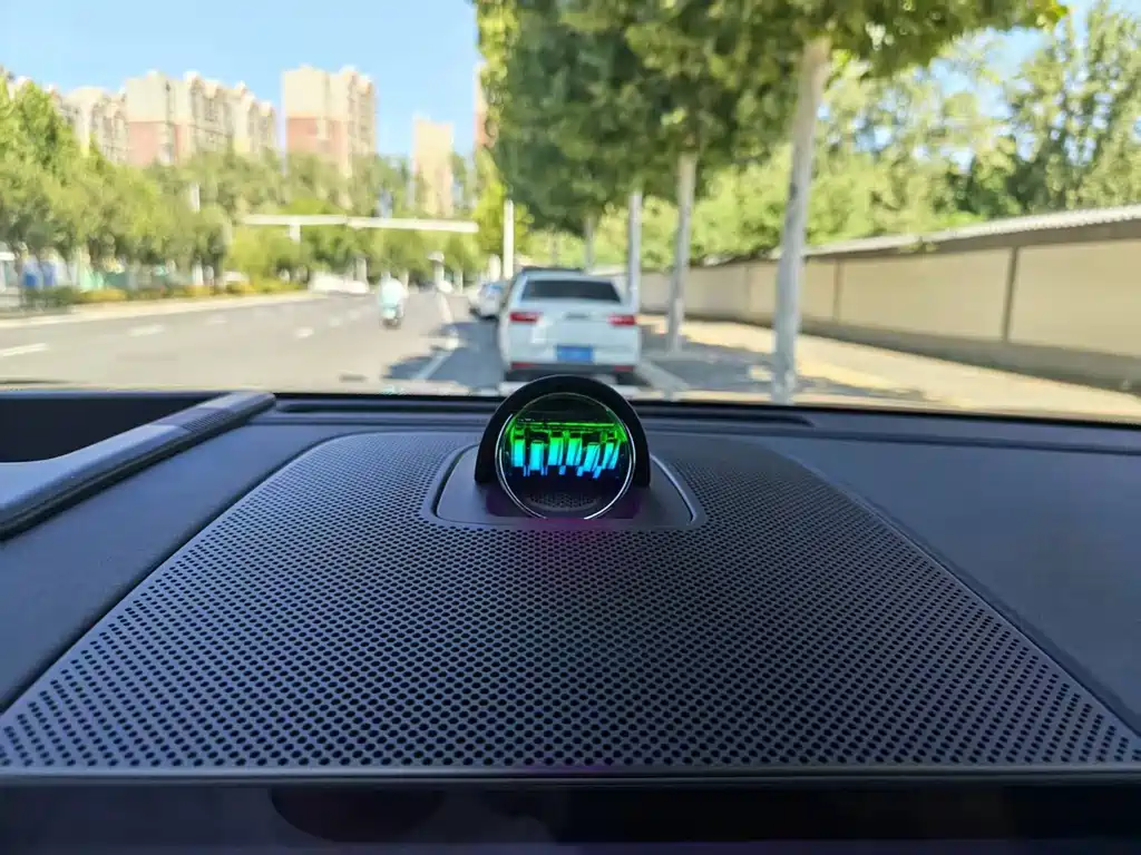 AITO AITO M9 — миниатюра 10