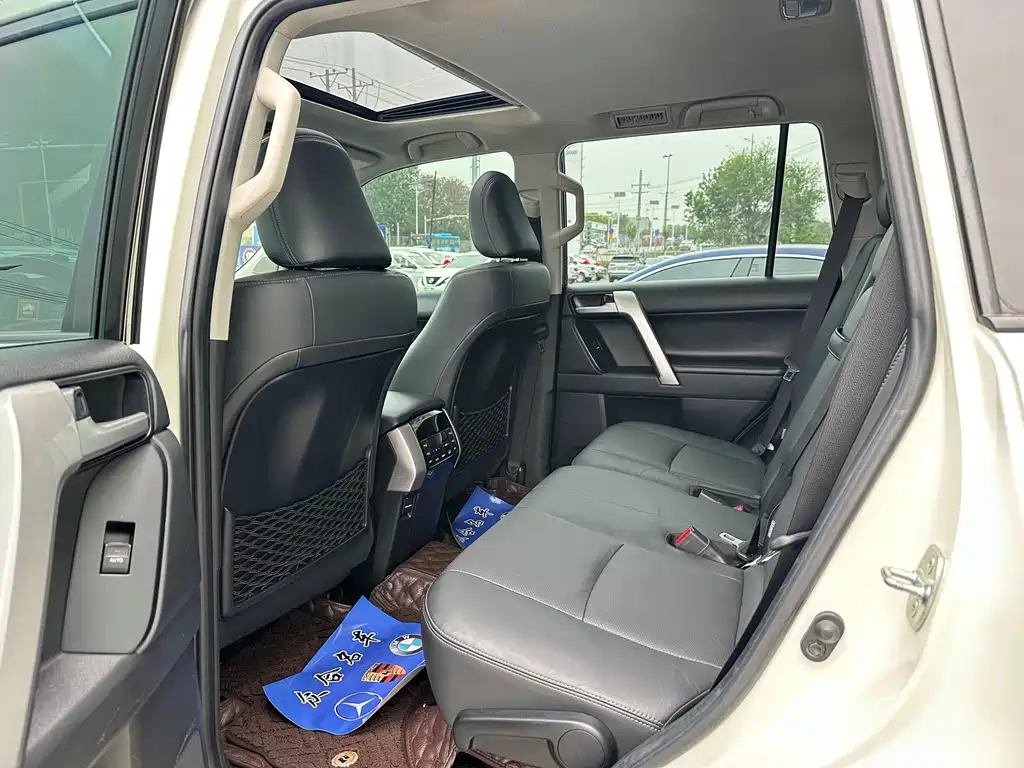 Toyota Land Cruiser Prado 2018 3.5L AT TX-L