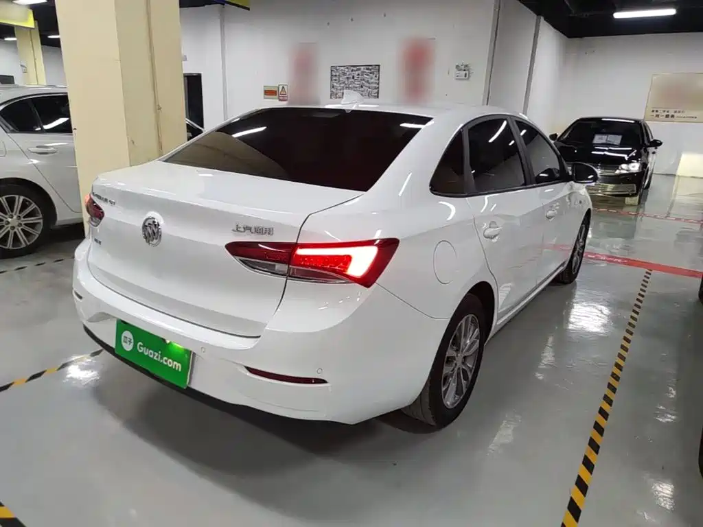 Buick Excelle — миниатюра 7