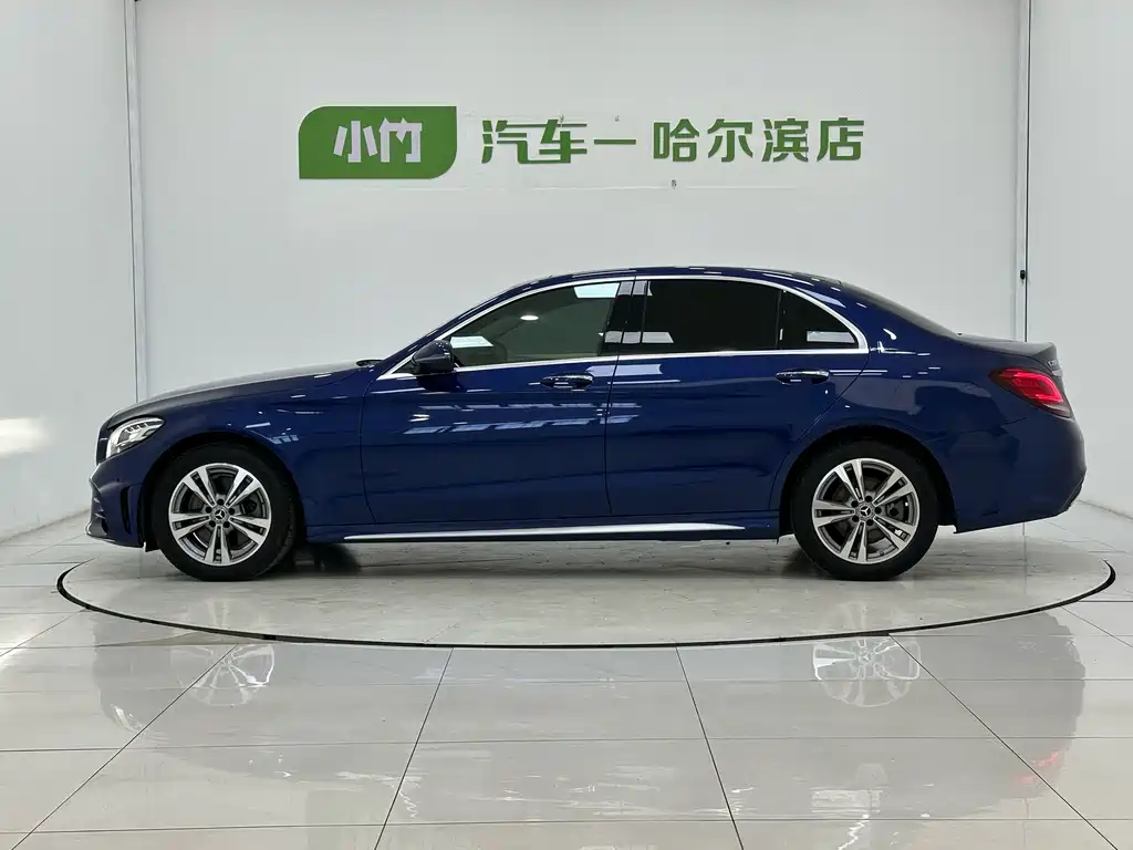 Mercedes-Benz C-Class — миниатюра 5