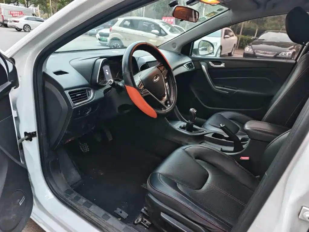 Chery Arrizo 5 — миниатюра 3