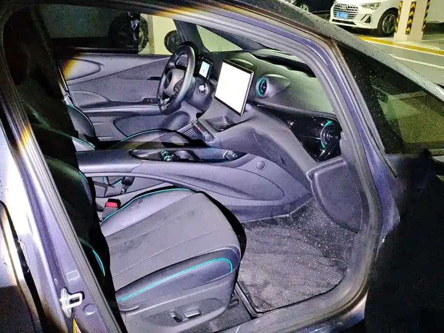 BYD Dolphin — миниатюра 8
