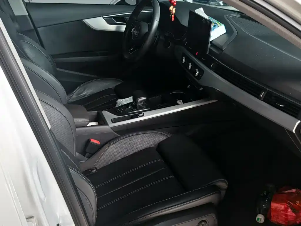 Audi A4L — миниатюра 2