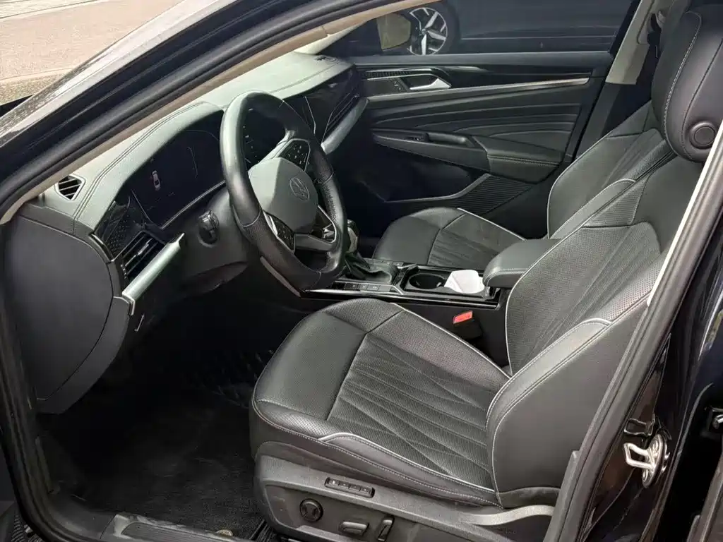 Volkswagen Passat — миниатюра 4