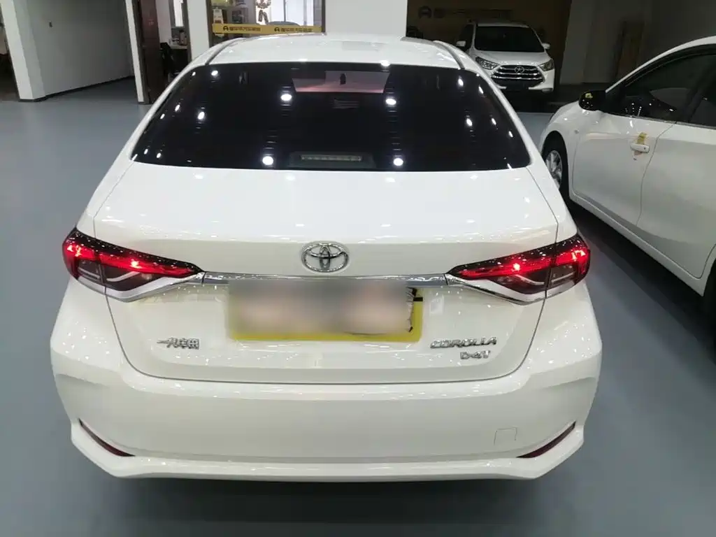 Toyota Corolla — миниатюра 6
