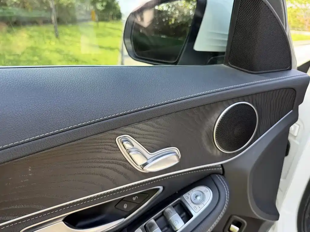 Mercedes-Benz C-Class — миниатюра 15