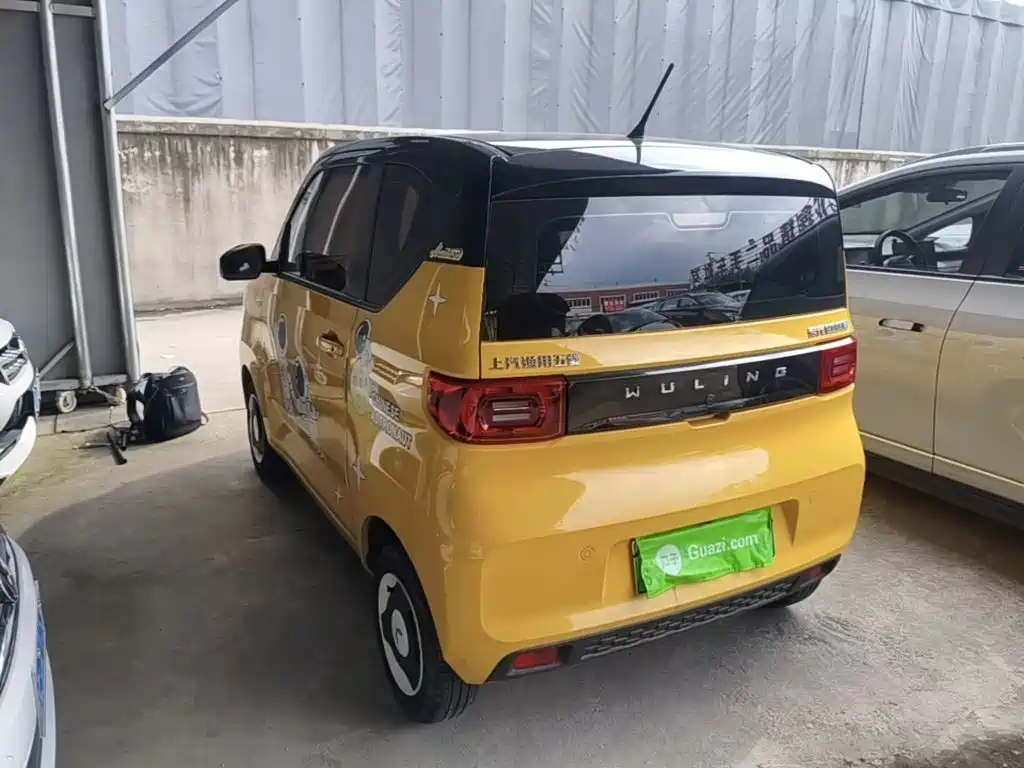 Wuling MINIEV — миниатюра 5