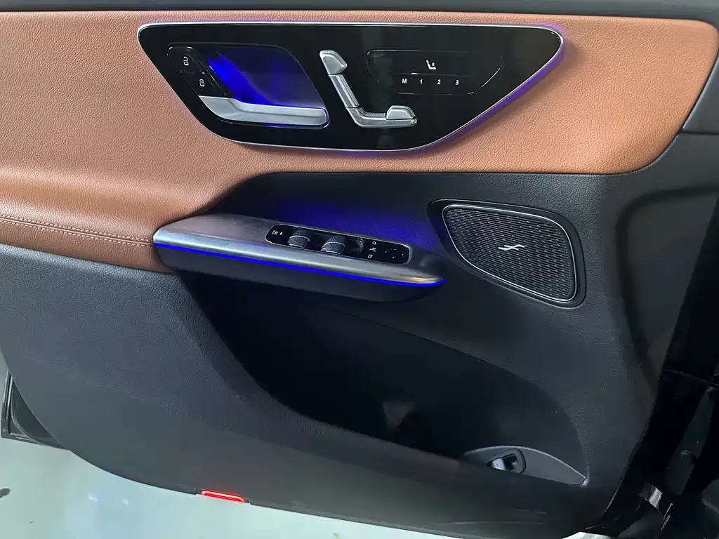 Mercedes-Benz GLC — миниатюра 14