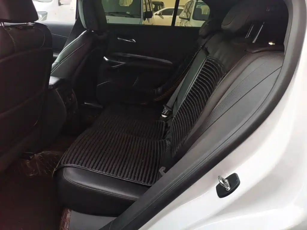 Cadillac XT4 — миниатюра 17