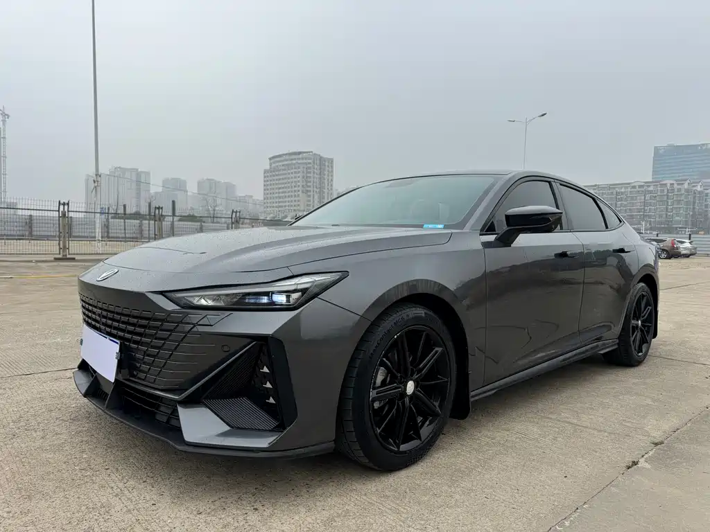Changan UNI-V 2022