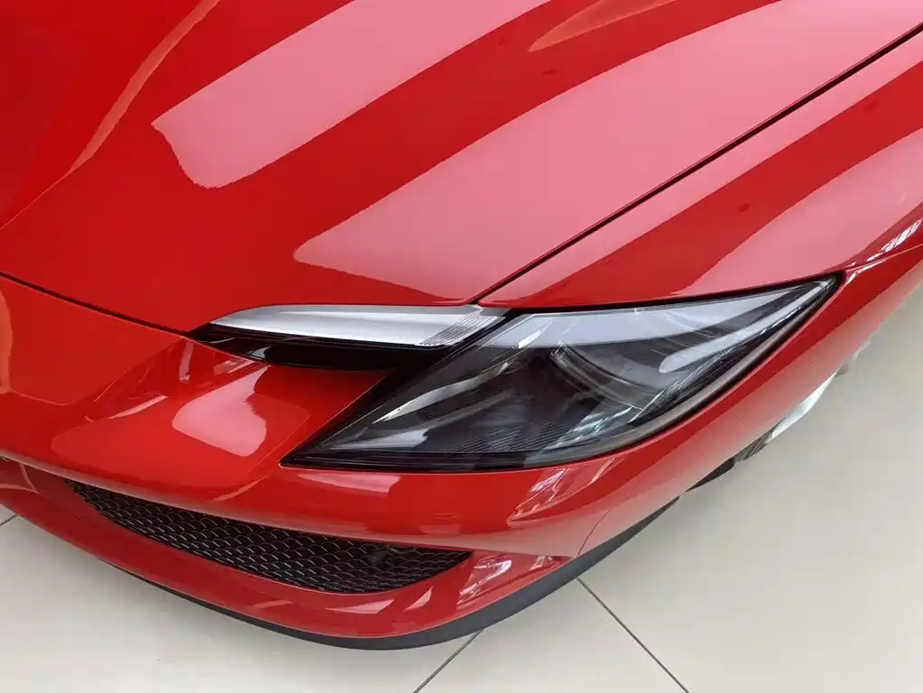 Ferrari 296 — миниатюра 6