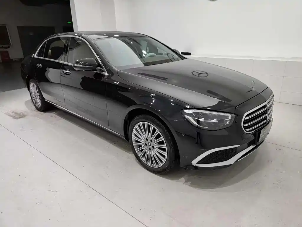 Mercedes-Benz E-Class E 2022 E 300 L Fashion