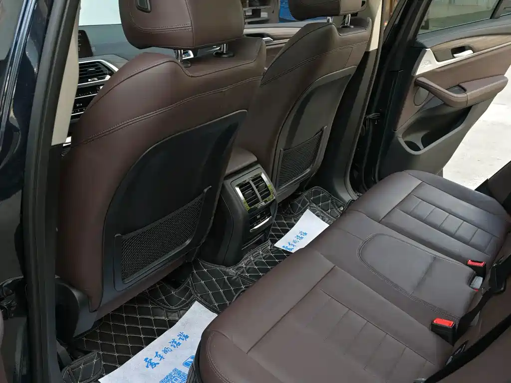 BMW X3 — миниатюра 14