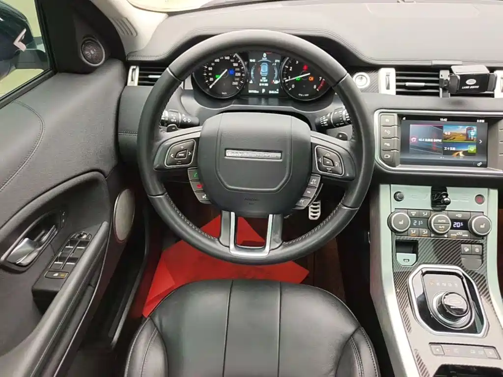 Land Rover Evoque — миниатюра 11